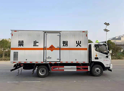 潢川爆破器材运输车