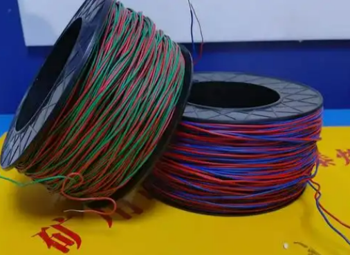 潢川放炮线的主要材质有哪些？不同材质的适用场景有何区别？