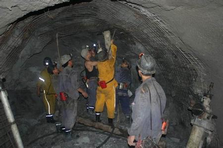 潢川工程爆破中的危险因素分析以及应对工程爆破危险的措施